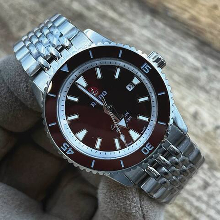 Часы Rado