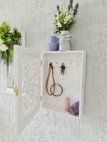 Ключница настенная "Прованс" 34*24*7см, из массива дерева с резной дверцей