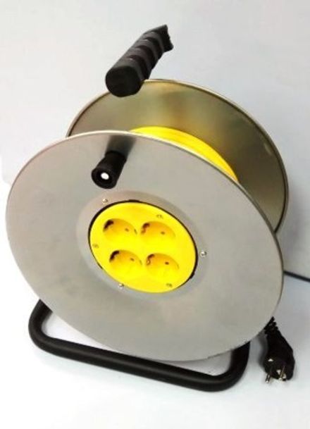 Удлинитель ТМ Союз сил. на металл. катушке с 4 гн. 3700 Вт з/к ПВС 50м