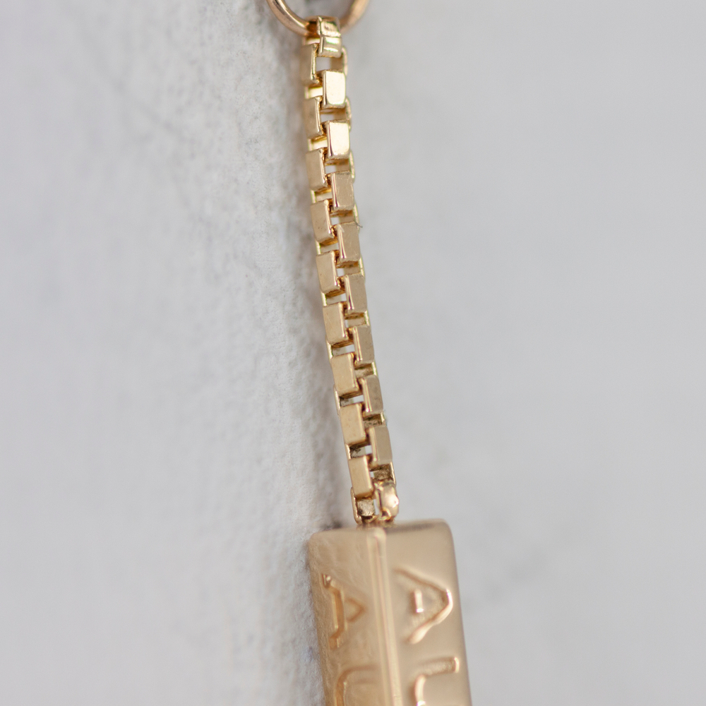 Aurisbar charm