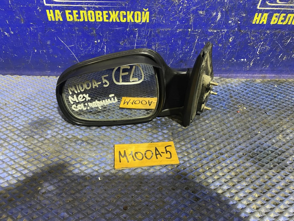 Зеркало левое TOYOTA DUET 1998-2000