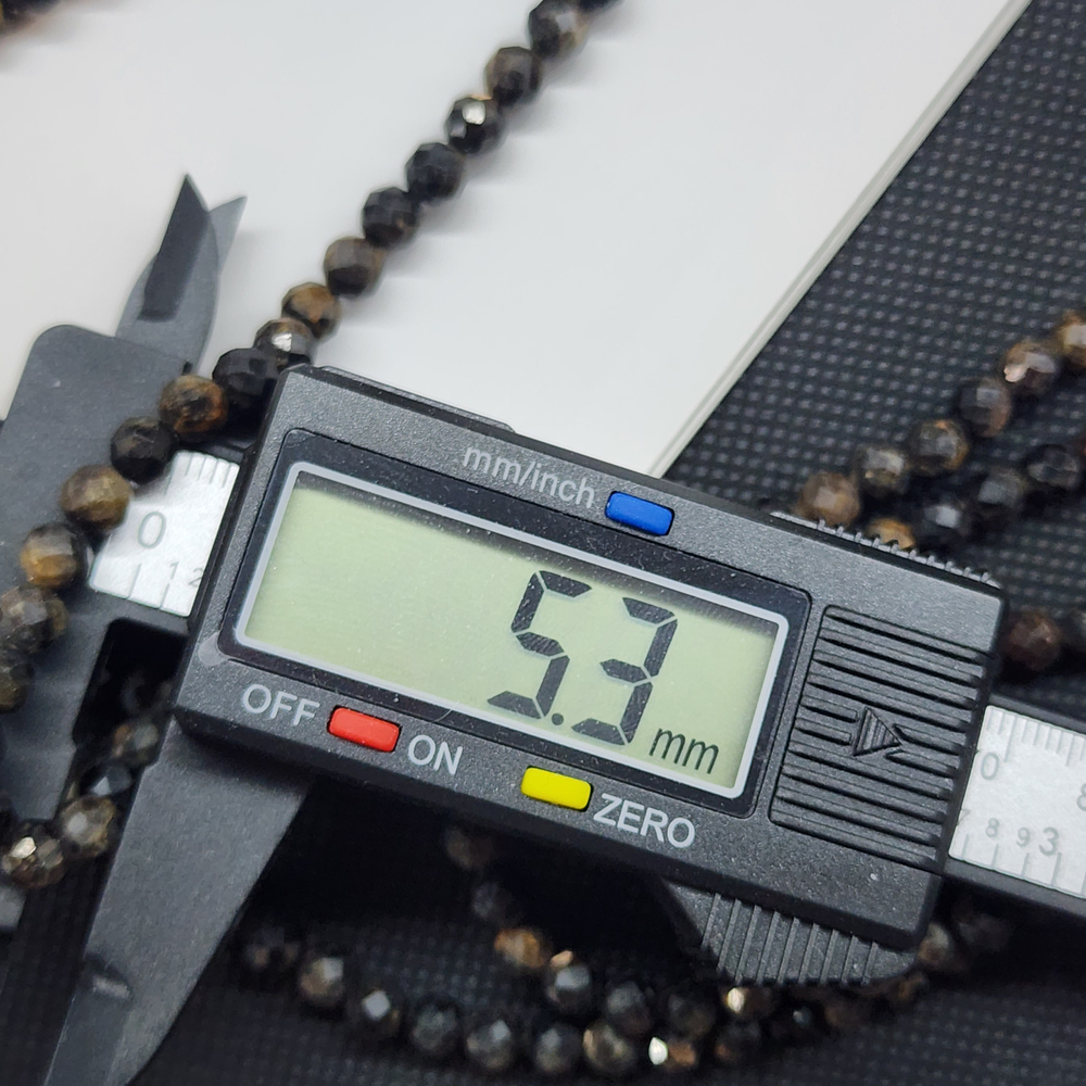 Корунд чёрный (чёрный сапфир), бусины ювелирная грань, 5.2 - 5.3мм