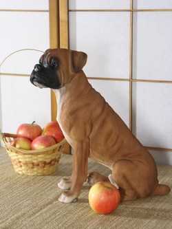 Статуэтка собаки породы  Боксер