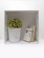 Ящик с резными вставками 40х40х20 см