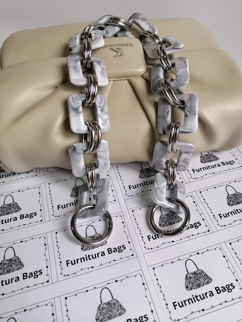 Цепь для сумки акриловая