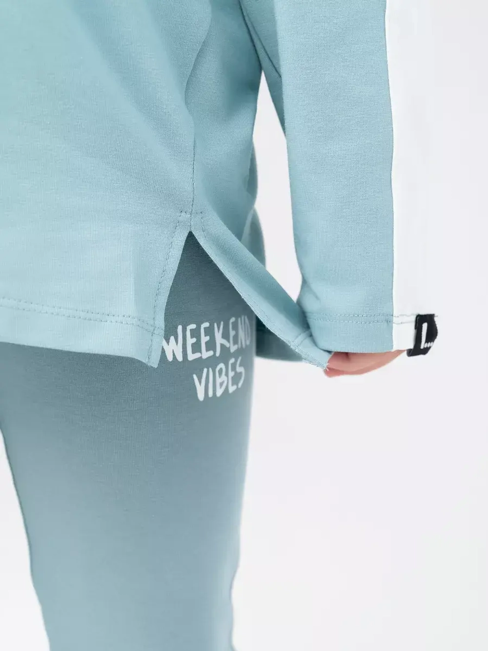 Костюм для девочки оверсайз голубой