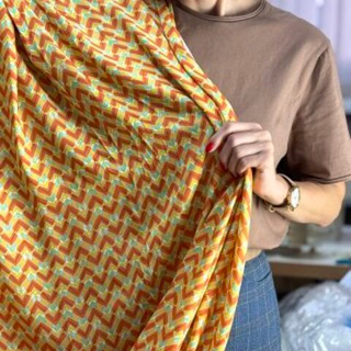 Ткань Вискоза Сатин горчичная - оранжевая '' Геометрия''