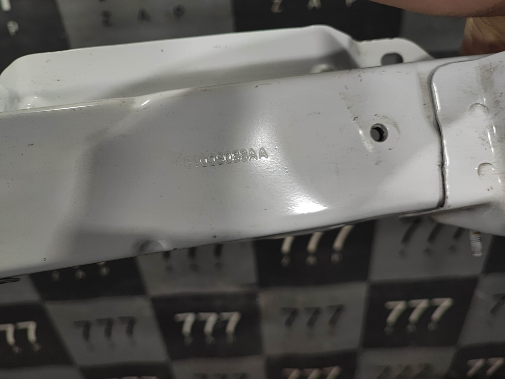 Панель передняя верхняя часть Jaecoo J7 23-нв Б/У Оригинал 601005088AA