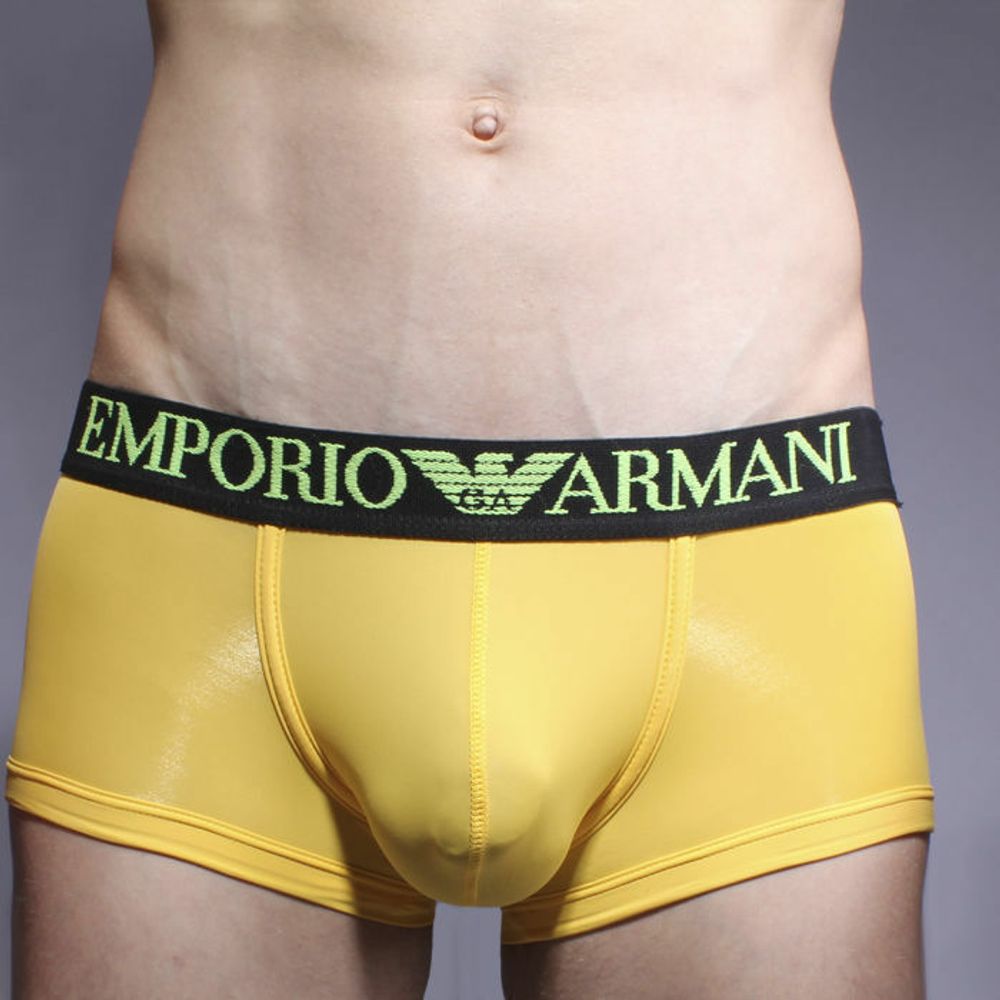 Мужские трусы хипсы желтые с черной резинкой Emporio Armani Basic Intimates Hip Brief