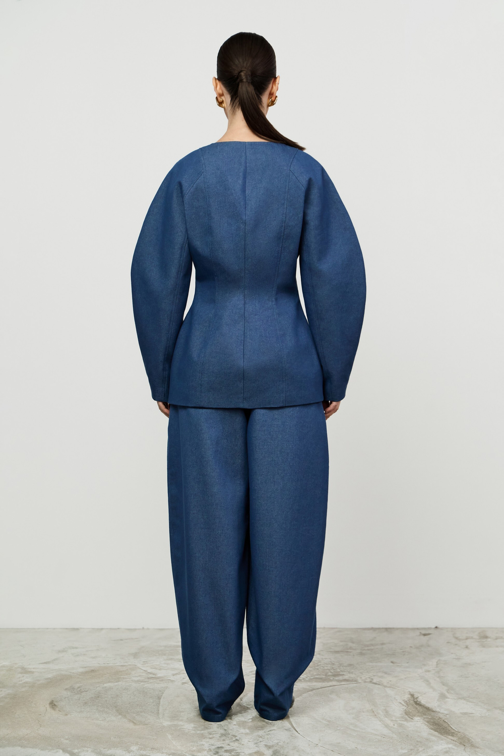 Жакет с объемными рукавами