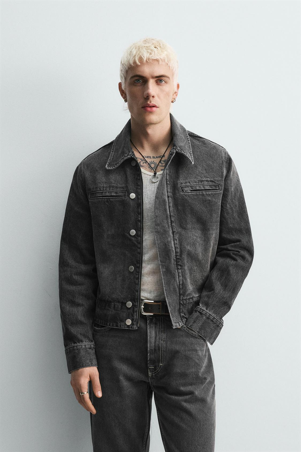 ZARA ДЖИНСОВАЯ КУРТКА — LIMITED EDITION, ЧЕРНЫЙ