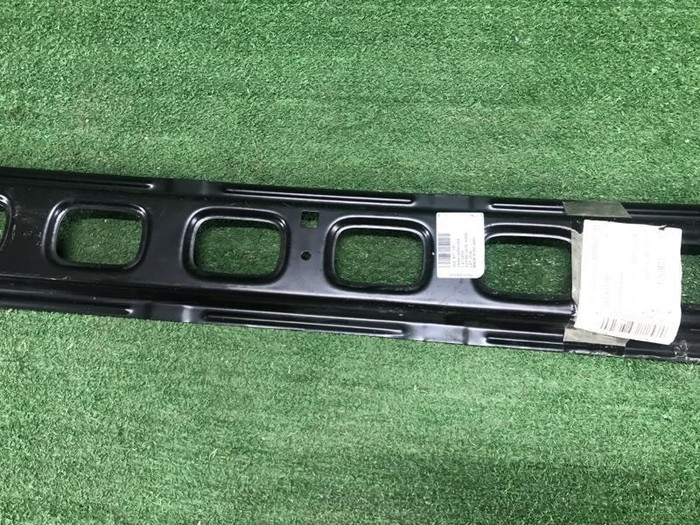 Поперечина крыши VW Caddy 4 (2015-2020)