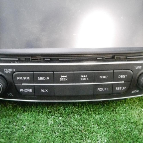 Дисплей магнитолы Kia Sorento 2 XM (2012-2021)