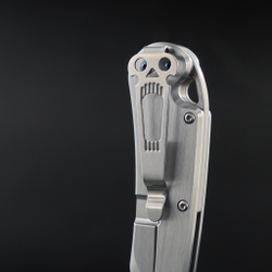 Sting frame lock satin full serrated