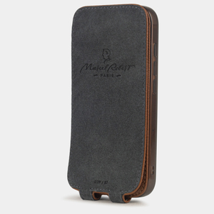 Чехол iPhone 17 Pro натуральная кожа сафьяно, цвета карамель