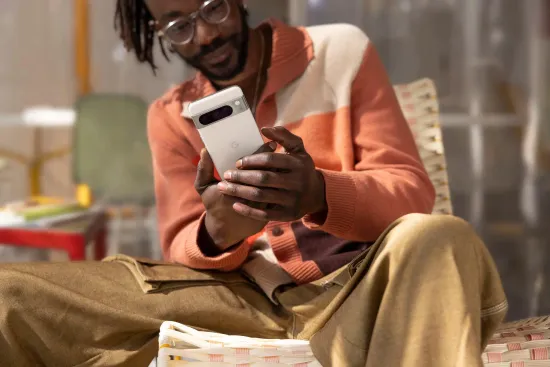 Google Pixel 8 Pro 12/512Gb  porcelain (фарфоровый)