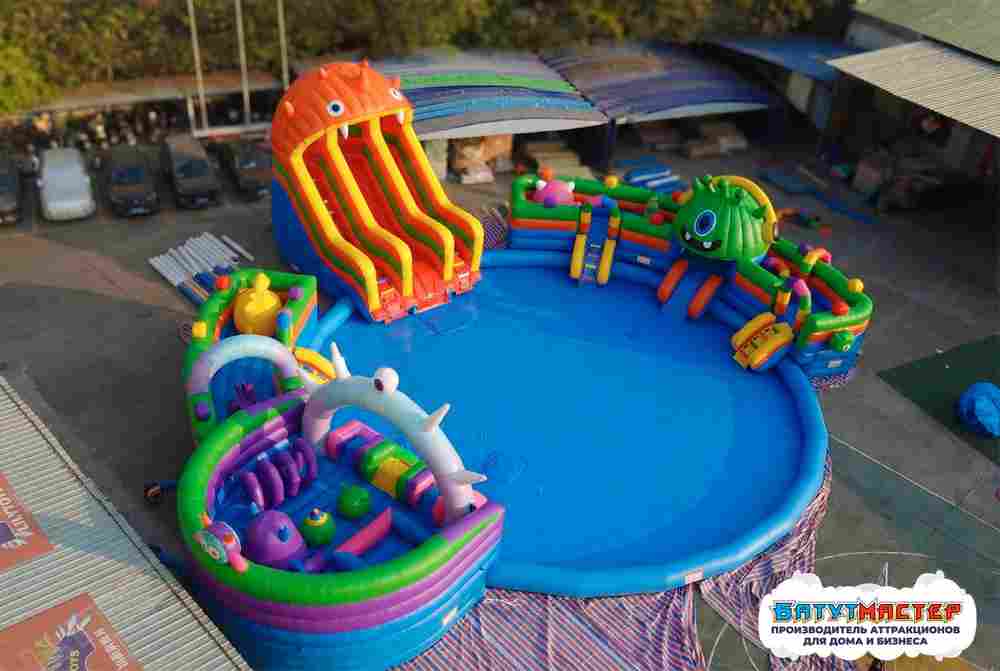 Надувной аквапарк с бассейном и горками «Страна Монстриков», 21×20×6,5 м