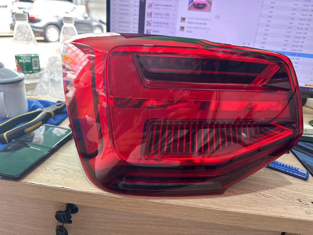 Задние фонари LED Audi Q2 Q2L оригинал