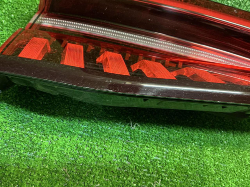 Фонарь багажника Chery Tiggo 8 Pro Max (23-нв)