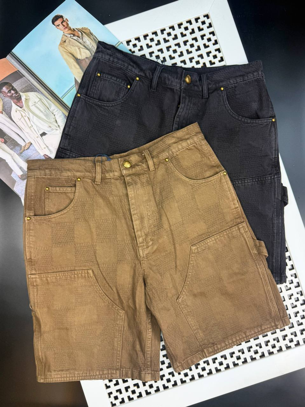 Джинсовые шорты Louis Vuitton