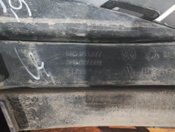 Решетка переднего бампера Volkswagen Polo 6 20-нв Б/У Оригинал 6N5853677