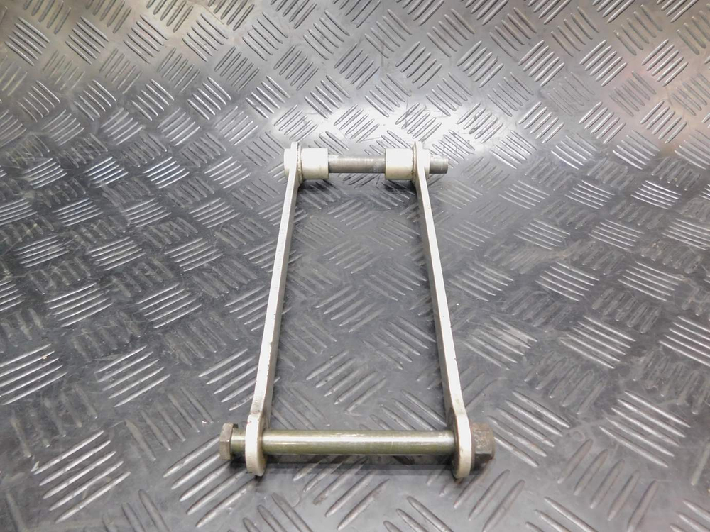 Тяги прогрессии Yamaha Road Star XV1600