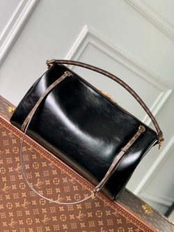 Louis Vuitton Bag 40 cm