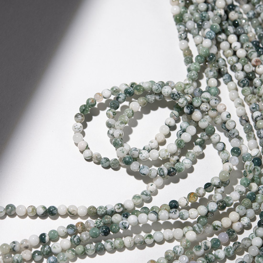 Моховой агат натуральный, шар 4,5мм