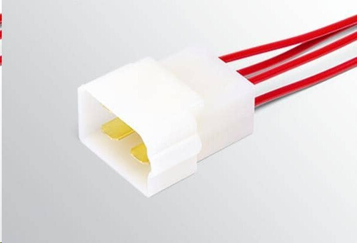 Разъем межжгутовой 4-х клеммный штыревой серии 6,3 с проводами 1,0 мм2 (CARGEN)