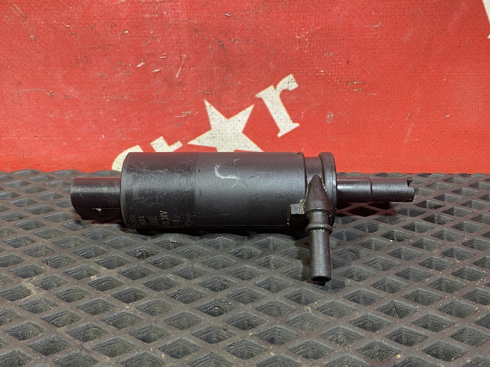 Насос омывателя фар