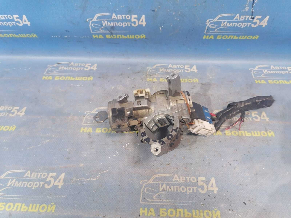 Замок зажигания MITSUBISHI GALANT 2000
