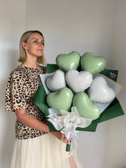 Букет из сердец оливка/белый №3585