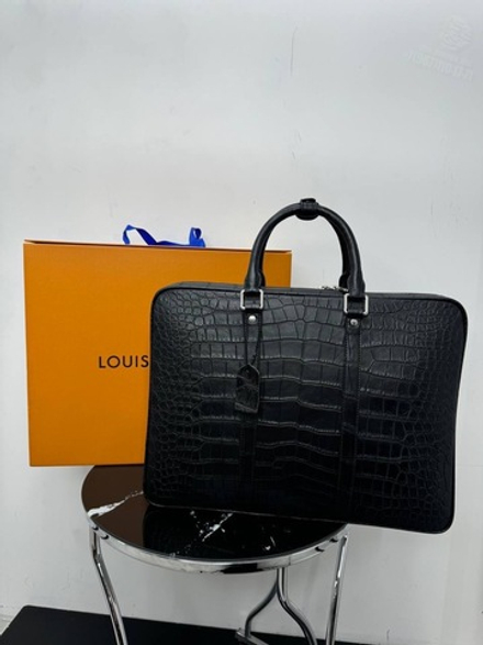 Портфель Louis Vuitton из кожи крокодила
