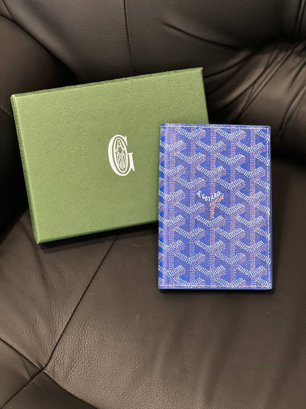 Обложка на паспорт  GOYARD