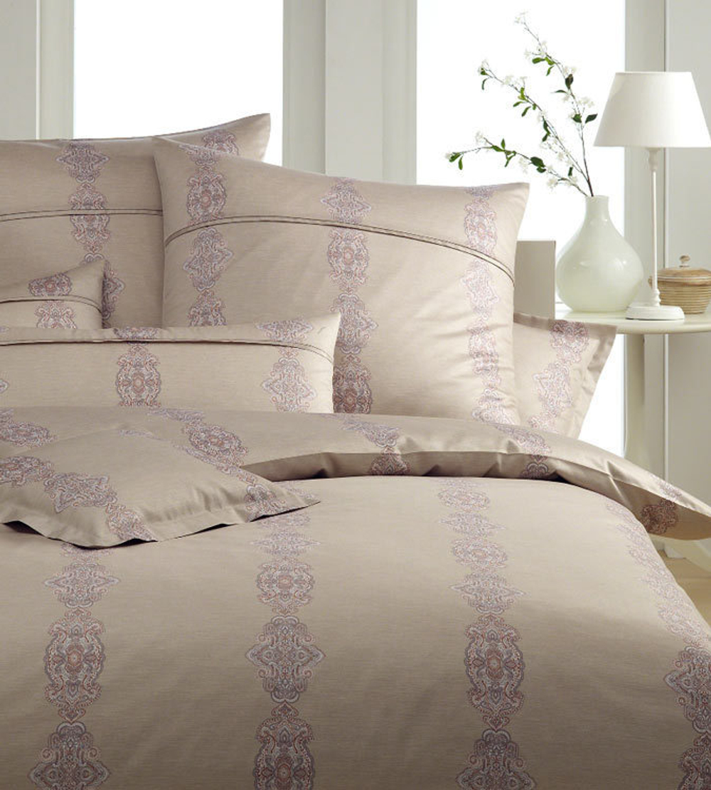 Наволочка 70x70 Elegante Levante бежевая