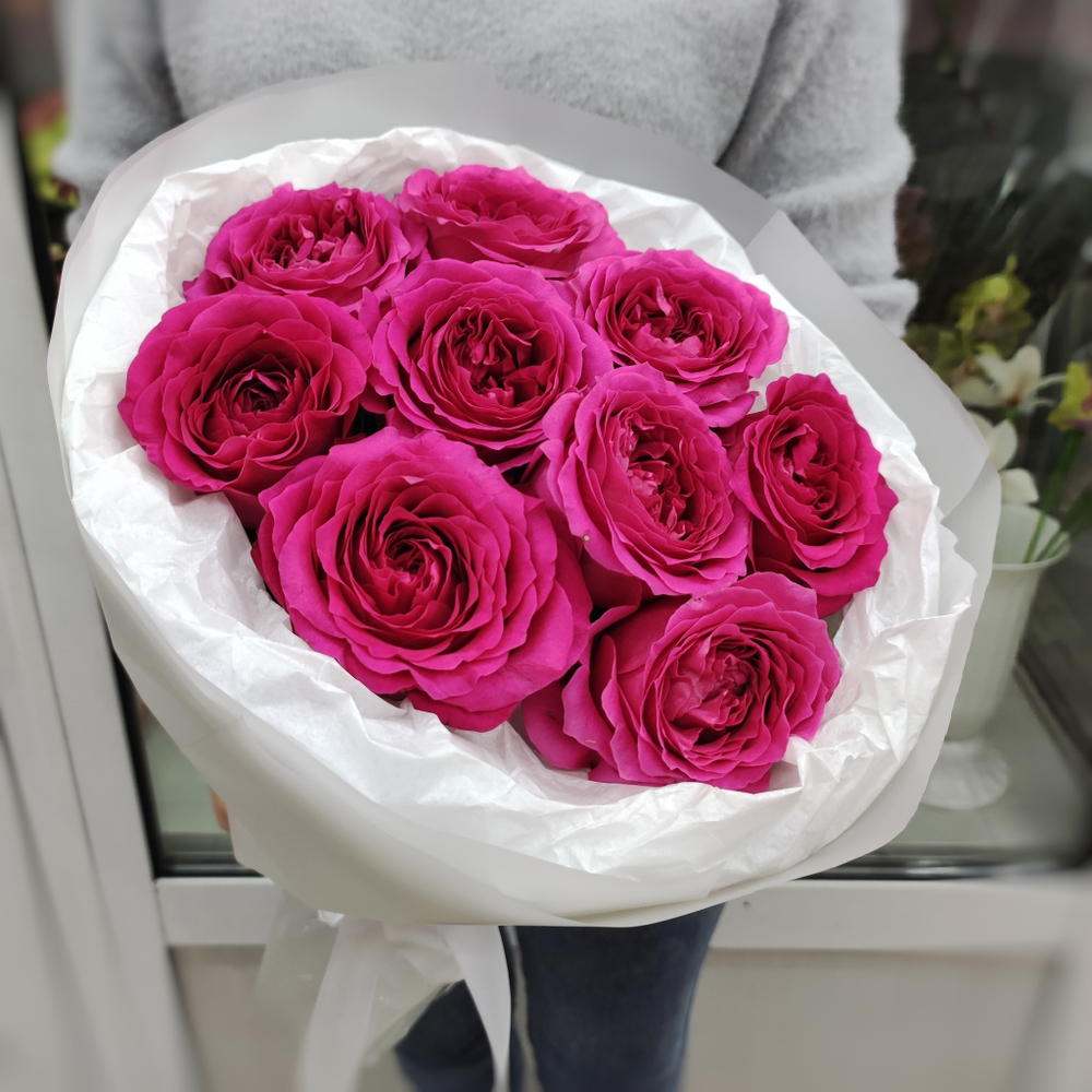 Букет из 9 пионовидных роз плантации "David Austin"