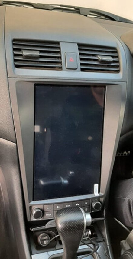 Магнитола для Honda Accord 7 2003-2008 - Carmedia ZF-1228-Q6 вертикальный экран в стиле "Тесла" на Android 11, 8Гб+128Гб, CarPlay, 4G SIM-слот