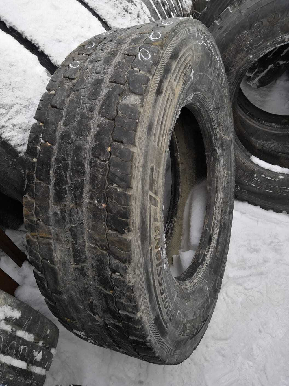 295/80R22.5 Tyrex DR-1 шина б/у