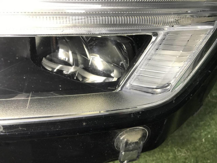 Фара левая Volvo XC90 2 (2014-2019) LED