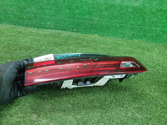 Фонарь левый внутренний BMW X4 G02 (2018-н.в.)