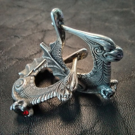 Серьги "Драконы, охраняющие сокровище"