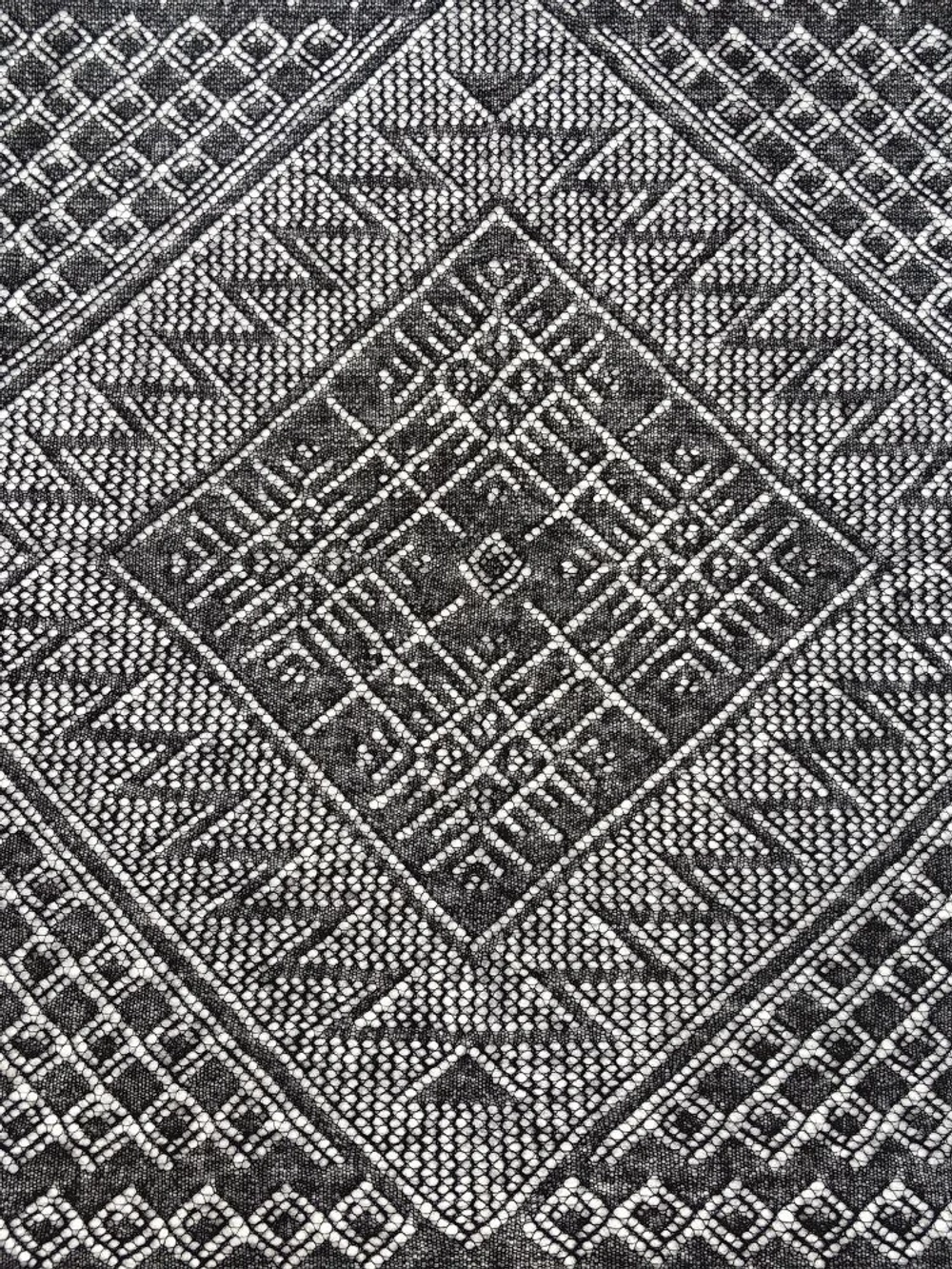 Оренбургский пуховый платок-паутинка А120-07 черный