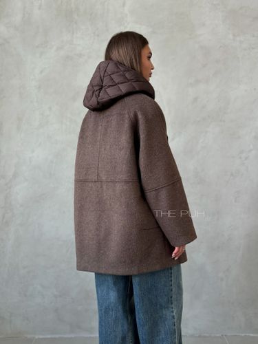 Шоколадное шерстяное пальто с утепленным жилетом
