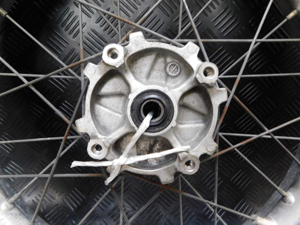 Колесо заднее Honda CRM250R 051652