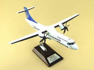 Модель самолета ATR-72 (М1:72,TAROM)