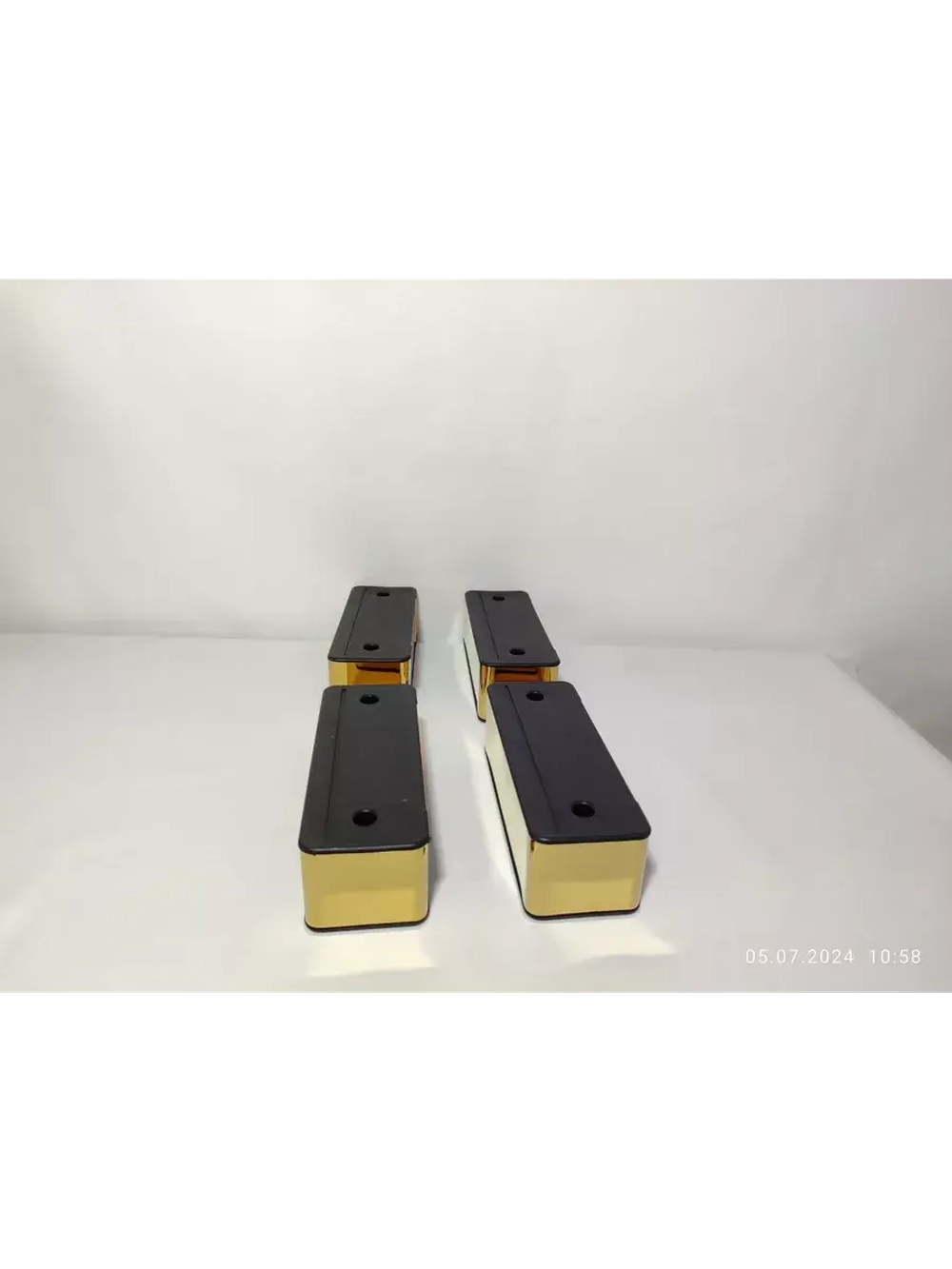 Мебельные ножки пластиковые для дивана шкафа и тумбочки