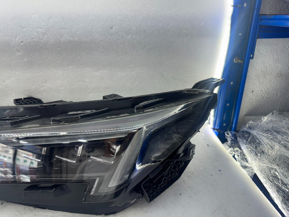 Оригинальная LED фара для JAC Sihao E50A