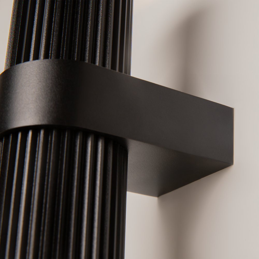 Настенный светильник (бра) Maytoni MOD326WL-02B