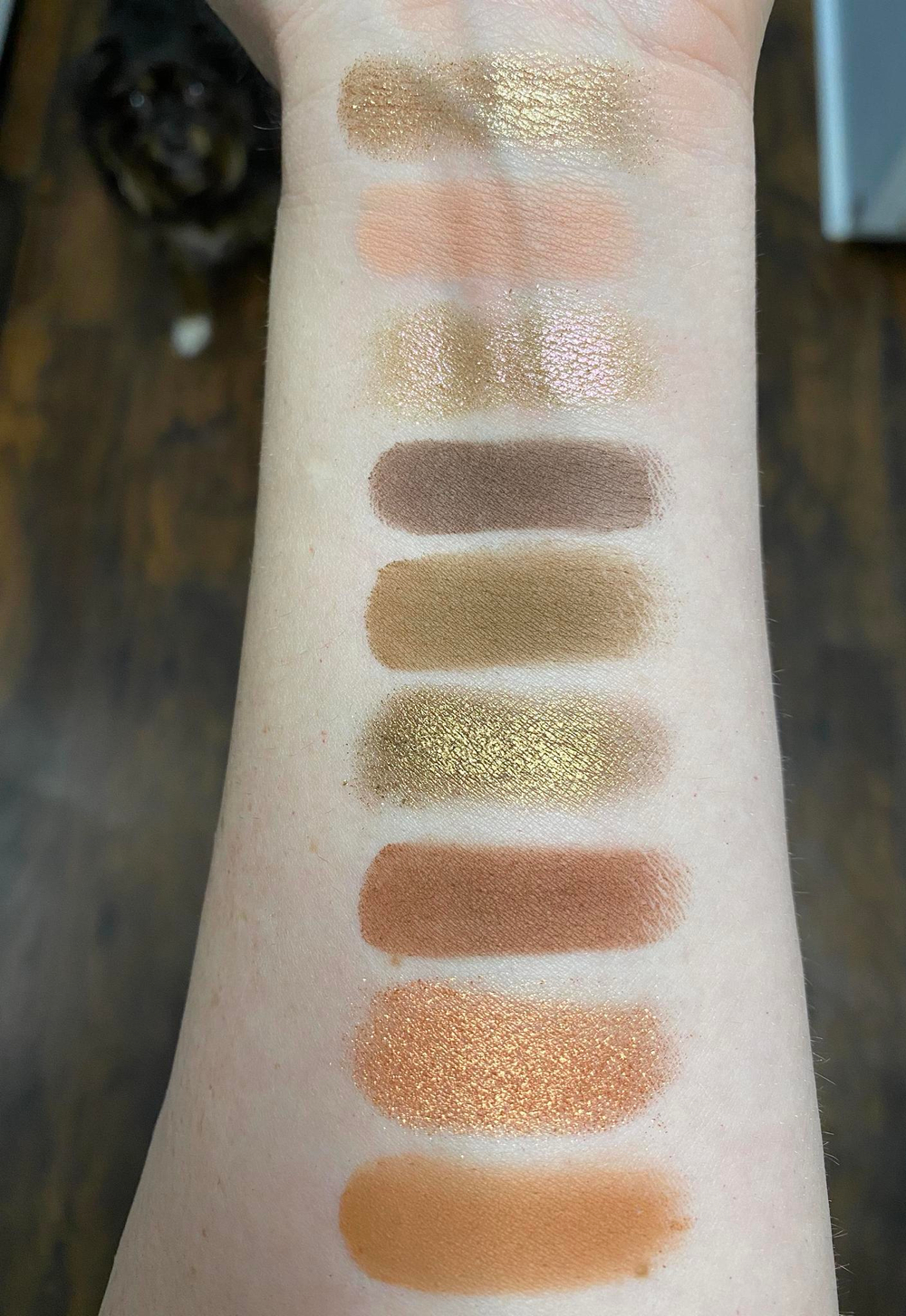 Huda Beauty Khaki Haze Obsessions