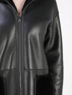 Дубленка зимняя натуральная с капюшоном шуба